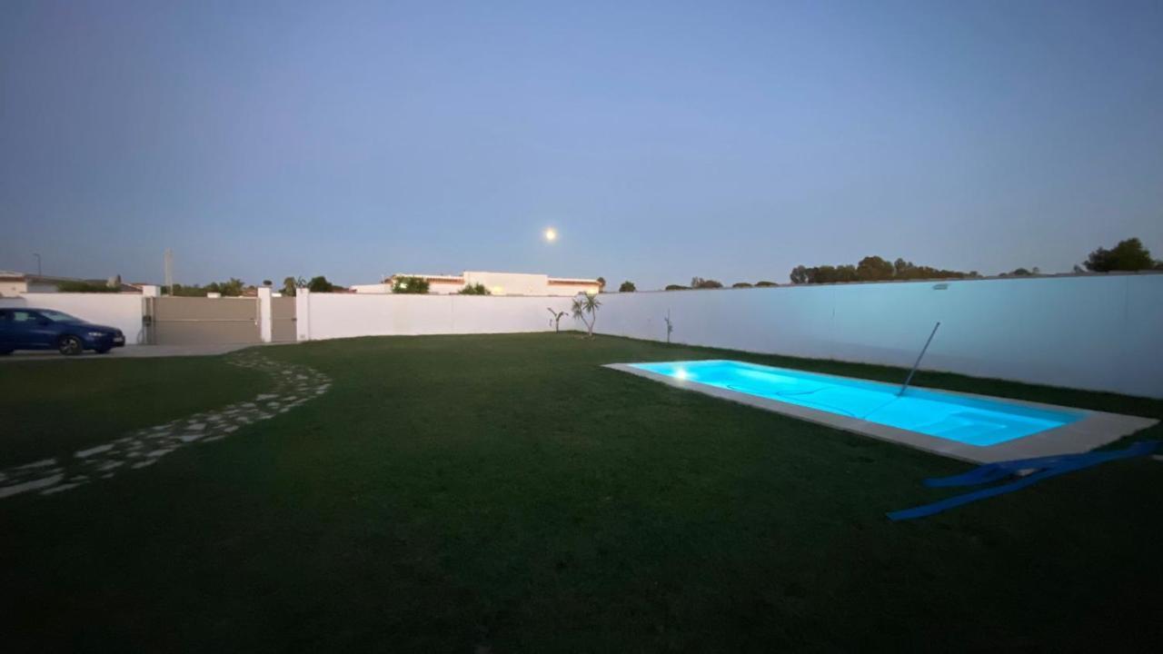 הוילה צ'יקלנה דה לה פרונטרה Casa Costa Ecologica Y De Design Con Piscina, Jardin Y Parking מראה חיצוני תמונה
